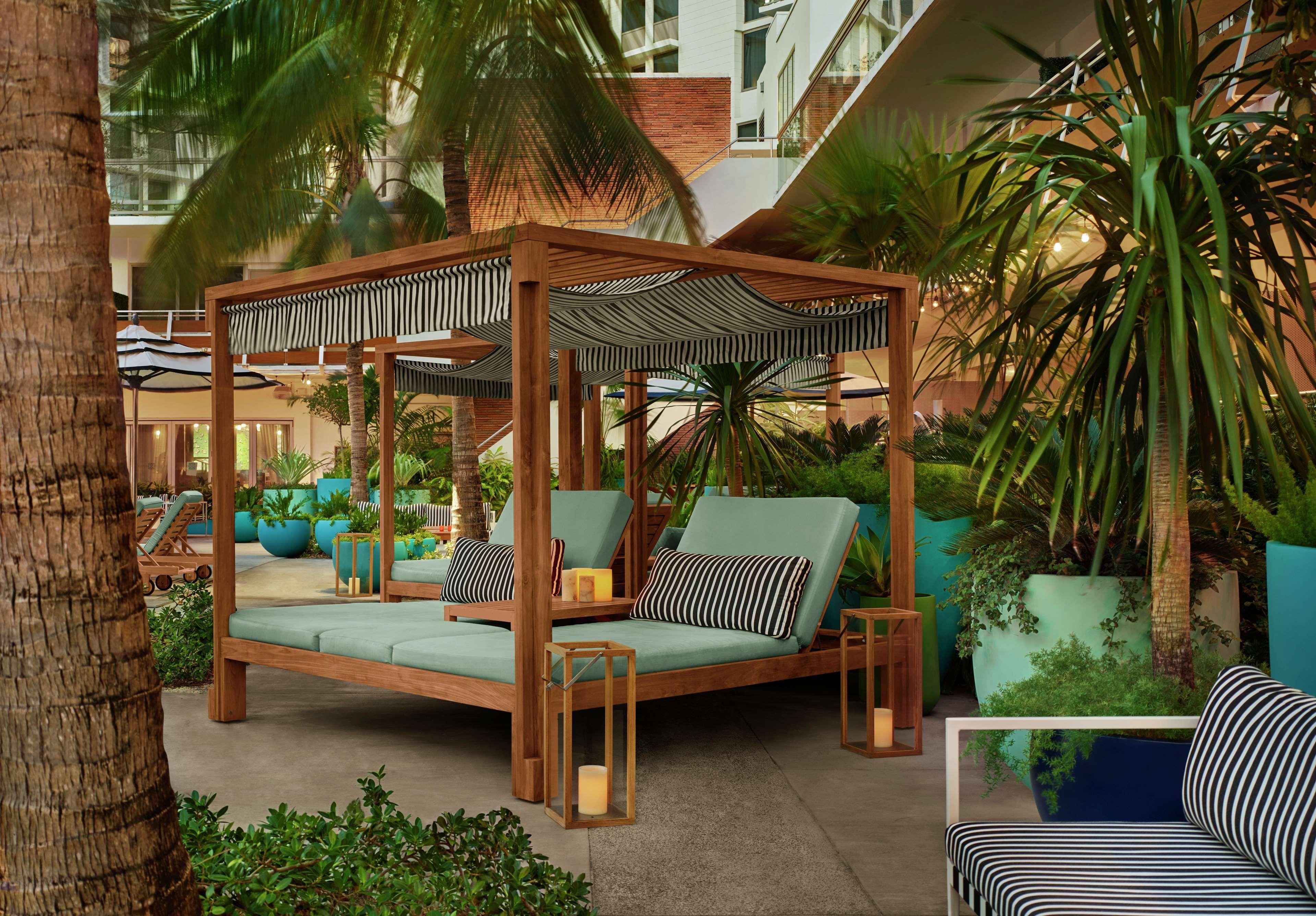 Resort The Gates South Beach 4*